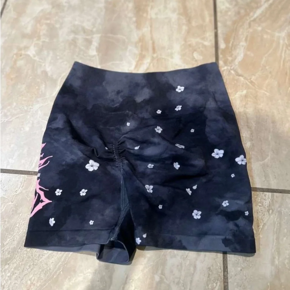 SOLD - Picture 2 of 3